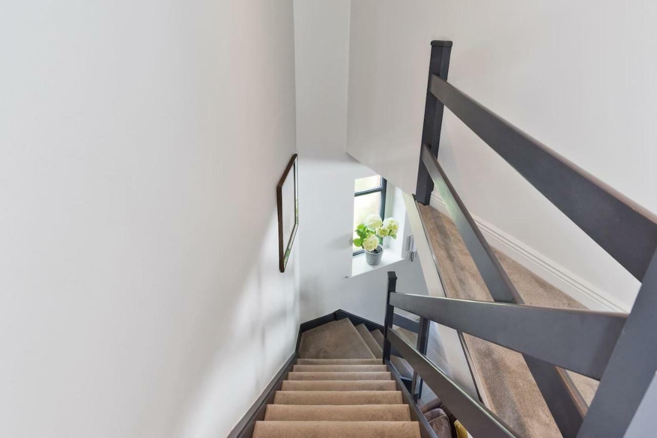 The Edge Suite - Hiphipstay Dublin Luaran gambar